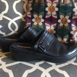 Clarks Delana Abbey Clogs